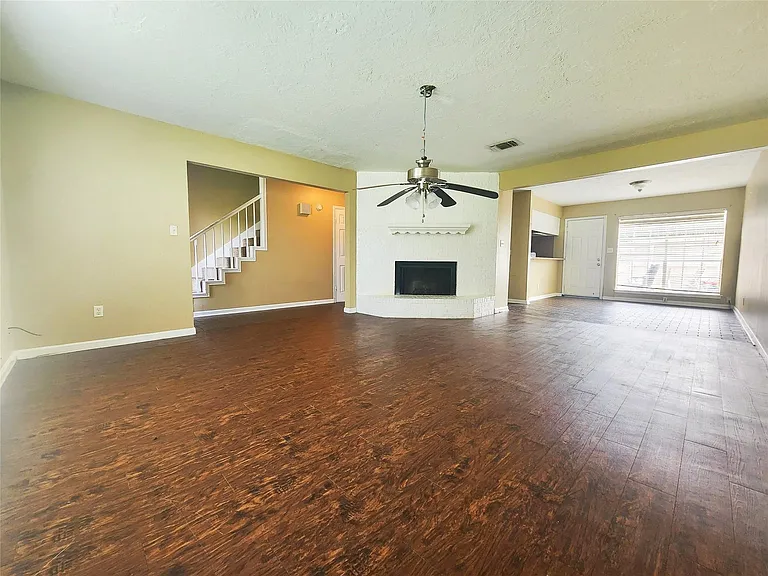 3418 Avenue P — Photo 5