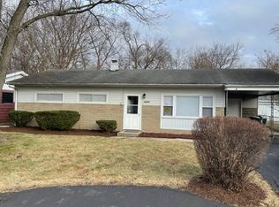 16243 Clifton Park Ave, Markham, IL 60428