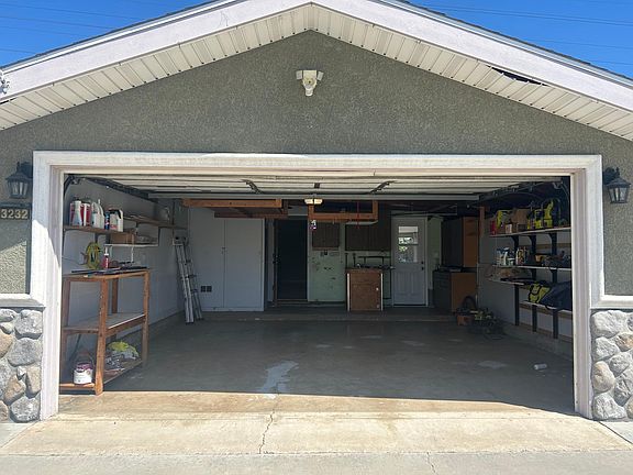 2 car garage