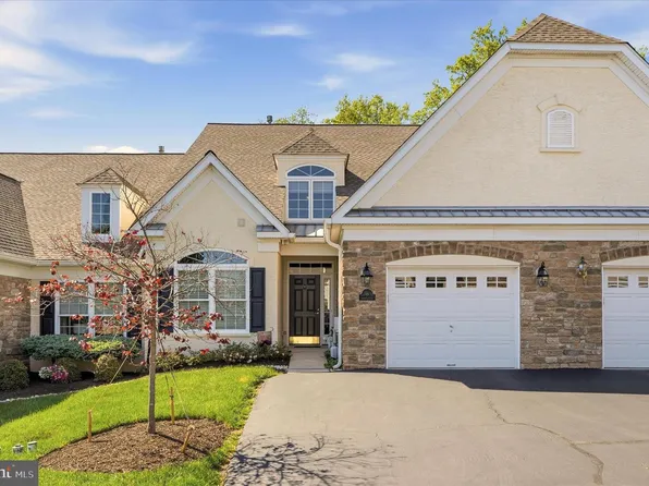 383 Brittany Ct, Souderton, PA 18964