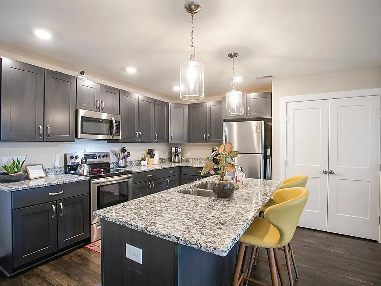 302B Ensley Ave — Photo 14