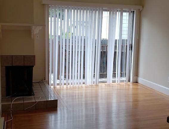4th image of 3041 Steiner St