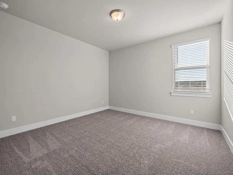 217 Pinnacle Ln — Photo 25