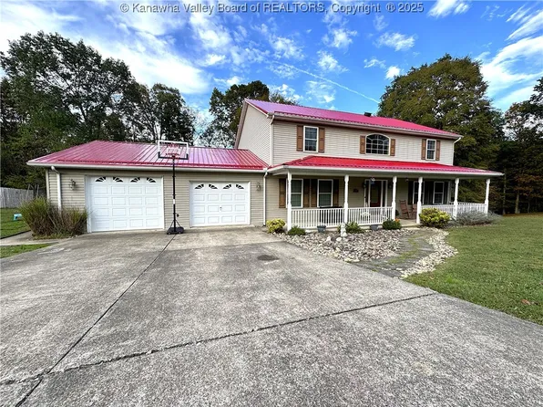 292 Winthrop Ln, Clendenin, WV 25045