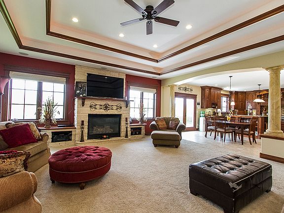 2nd image of 9010 Royal Wood Dr