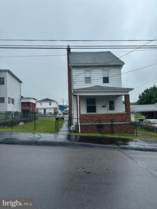 409 S Balliet St, Frackville, PA, 17931