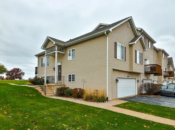 1901 Paddock Ct, Belvidere, IL 61008