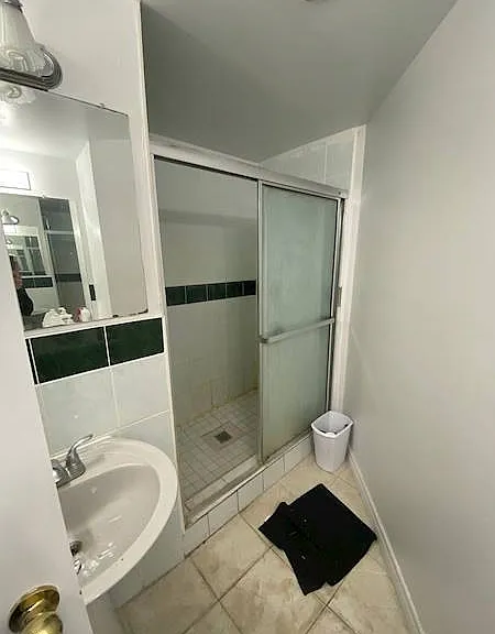 10 Hickory St E #40 — Photo 9