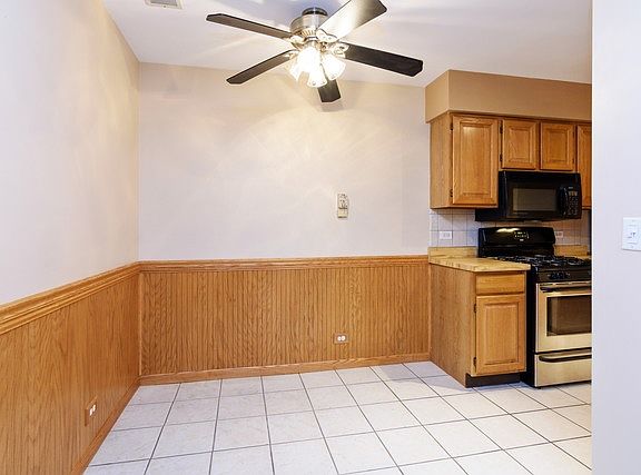 4th image of 1413 N Sterling Ave Unit 203