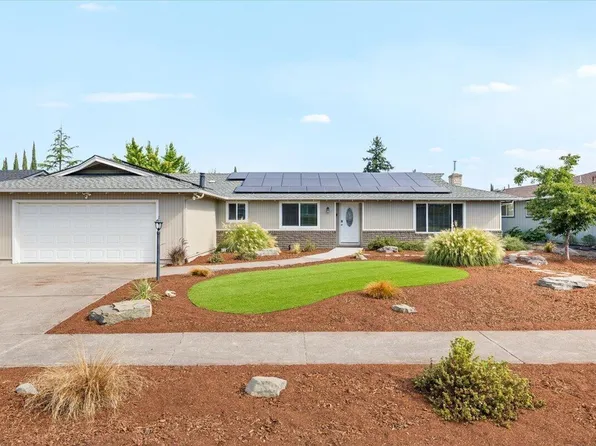 1751 Yukon Ave, Medford, OR 97504