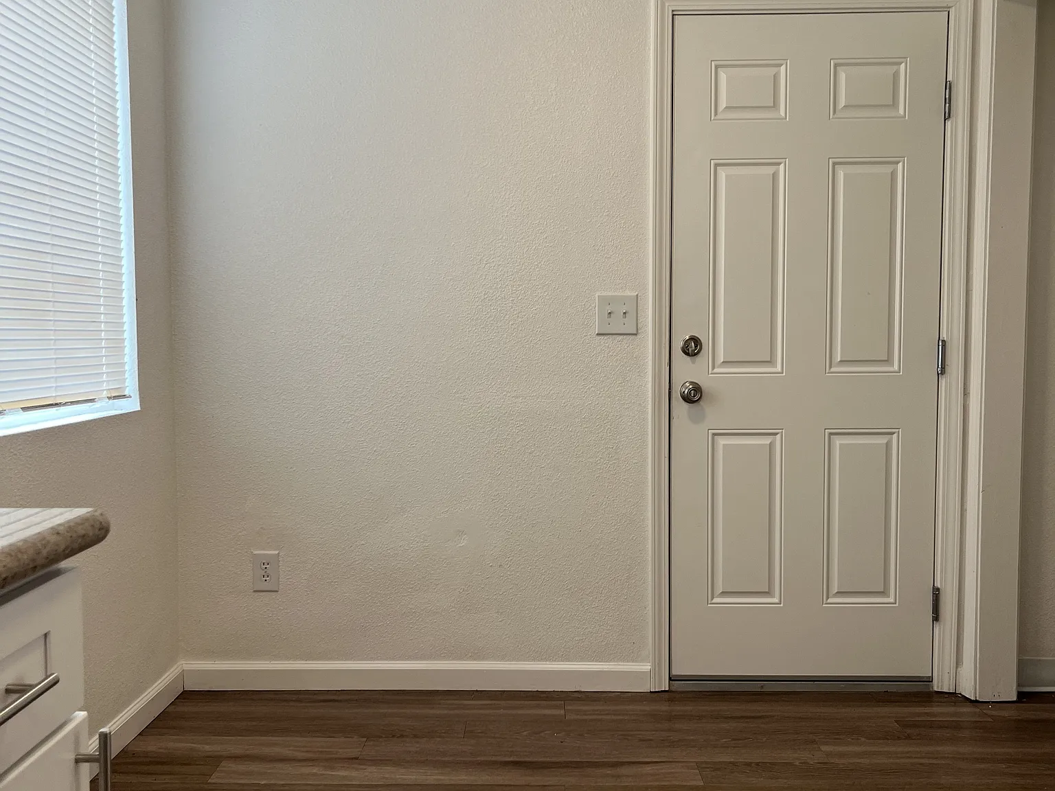 1335 Hobart Drive - 1 — Photo 3