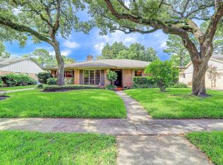 5638 Yarwell Dr, Houston, TX 77096