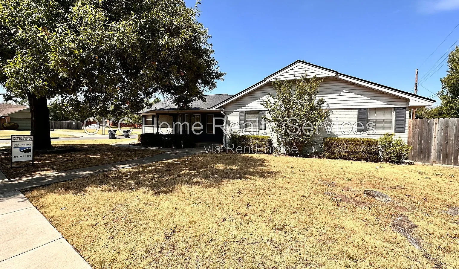 4 bed, 3.0 bath, 2113 sqft, $2,488 — Photo 3
