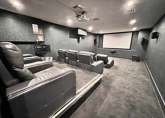 Rented by ERNY LLC | media 42