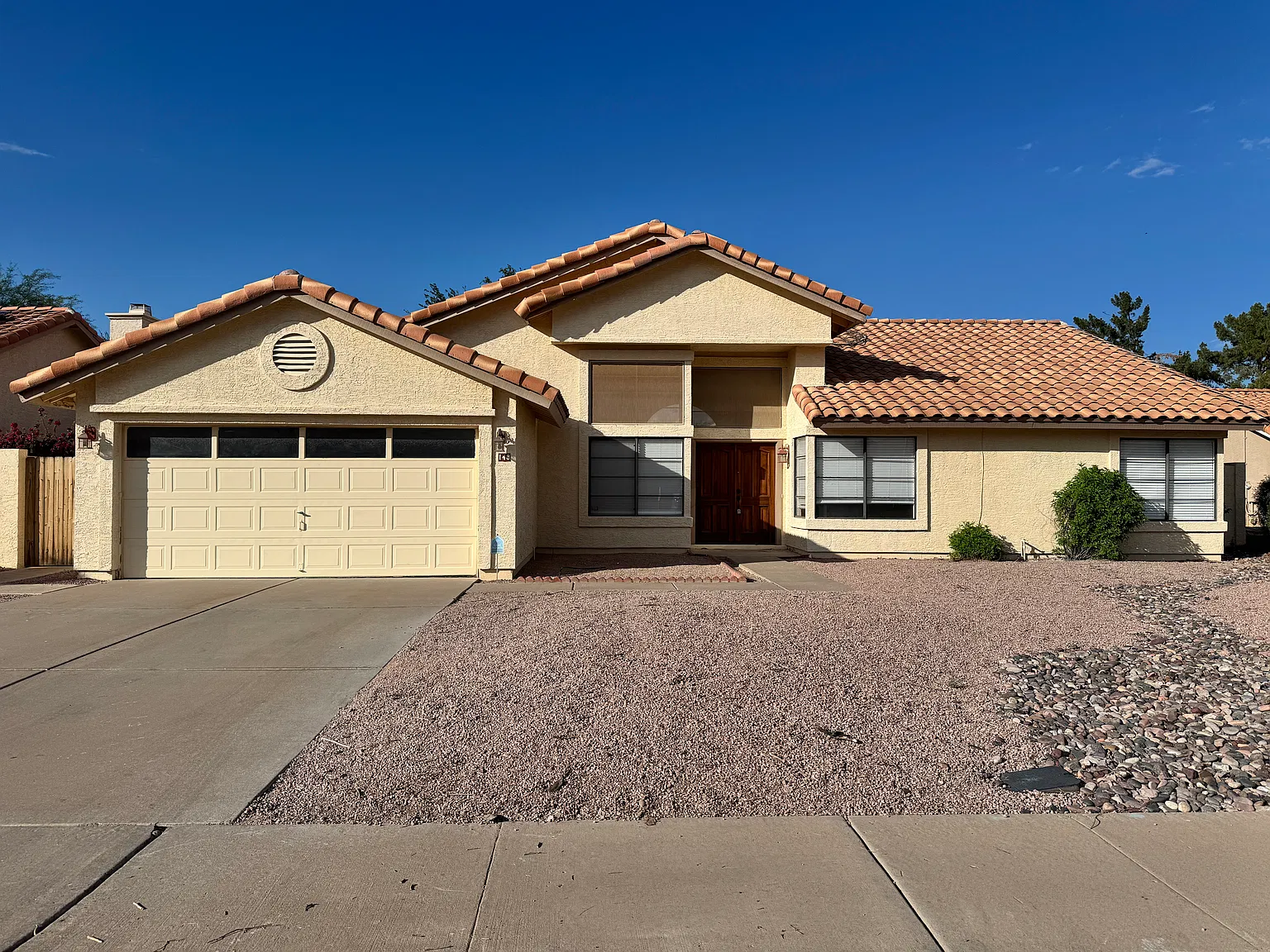 4 bed, 2066 sqft, $2,800 — Photo 1