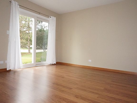 5th image of 2617 Oakshire Ct