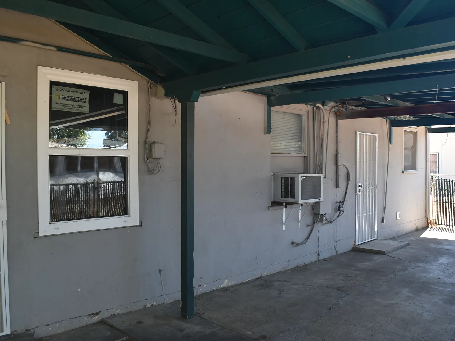 2 bed, 450 sqft, $1,995 — Photo 4