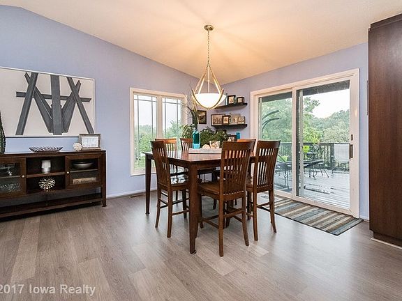 3rd image of 7985 NW Beaver Dr