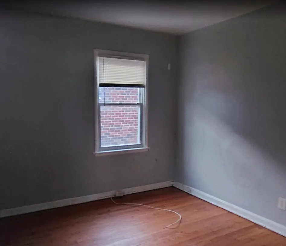 FA 102 6404 Myron Avenue - 1 — Photo 2