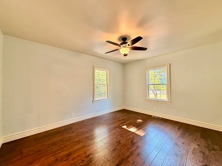 522 Sacramento St — Photo 19