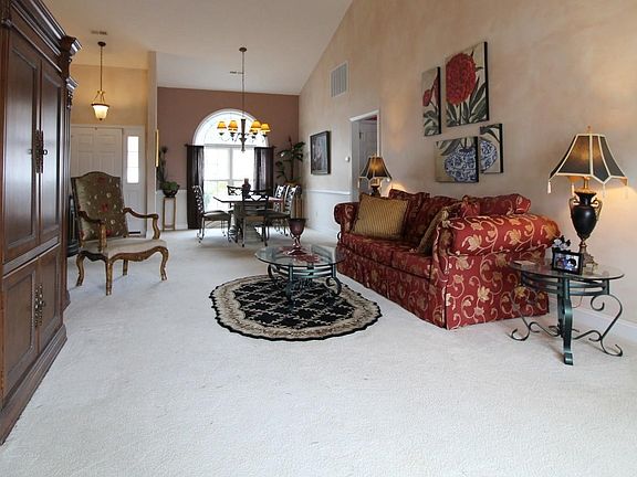 3rd image of 514 Westham Dr.