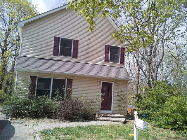 1st image of 36 Thorne Ln