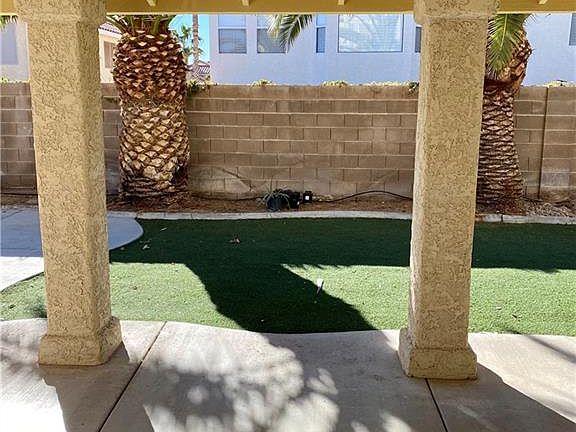 3rd image of 8261 Campana Dr