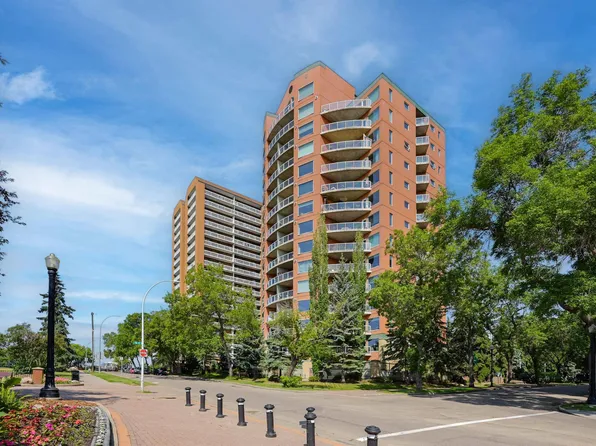 9708 110th St NW #501, Edmonton, AB T5K 2W3