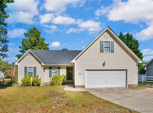 784 Wayside Rd, Raeford, NC 28376