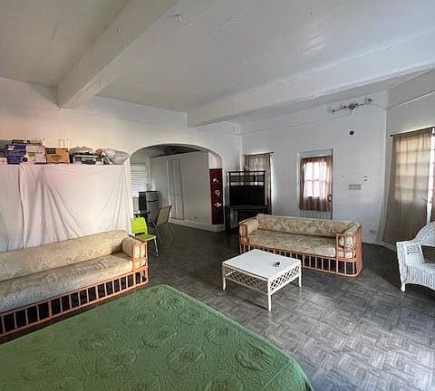 5th image of 9 Commandant Gade