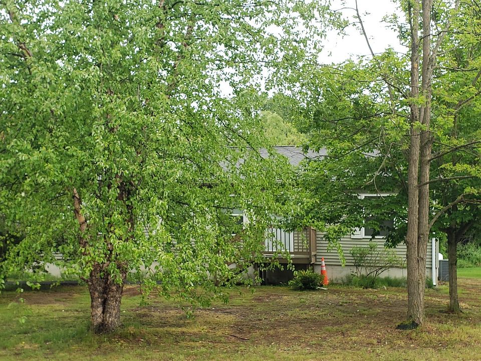 81 Fuller Rd, Corinth, NY 12822 Zillow