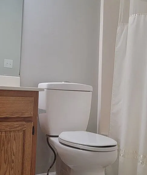 696 Liberty Hill Dr — Photo 9