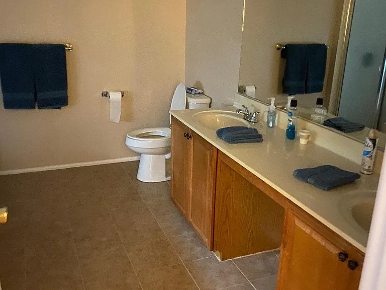 431 Dorchester Way — Photo 17