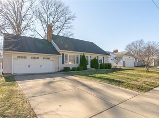 22249 Blossom Dr, Rocky River, OH 44116