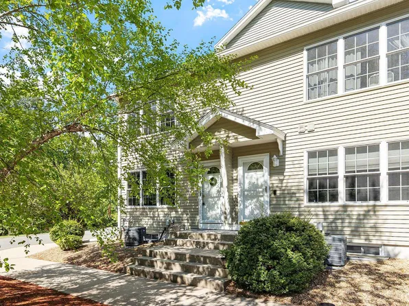 19 Steeple Chase Drive, Hampstead, NH 03841