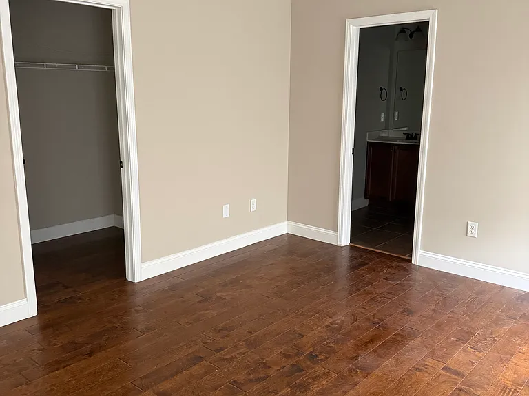 304 Hawk Valley Dr — Photo 6