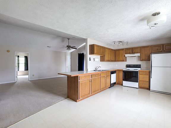 5th image of 115 W White Pine Dr Lot 19