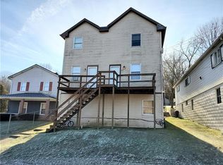 138 Ontario Rd, Eighty Four, PA 15330