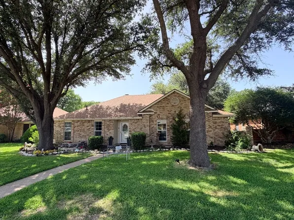 1413 Buena Vista Ave, Garland, TX 75043