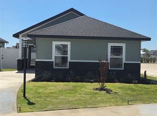 24375 SW 18th Ln, Newberry, FL 32669