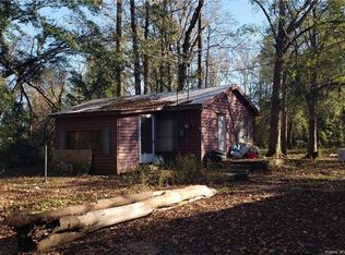 534 Melinda Rd, Maxton, NC 28364
