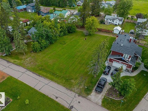 2nd image of 4707 43rd St