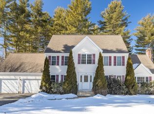 4 Amanda Ln, Shirley, MA 01464