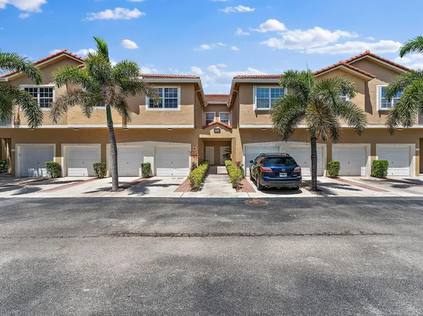 117 Lighthouse Circle #C, Tequesta, FL 33469