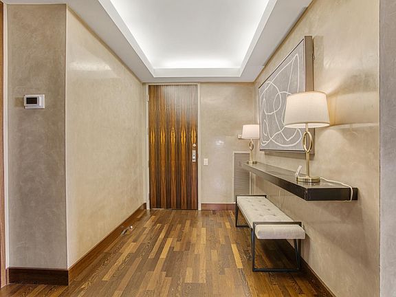 5th image of 1 Treetops Ln #1002E