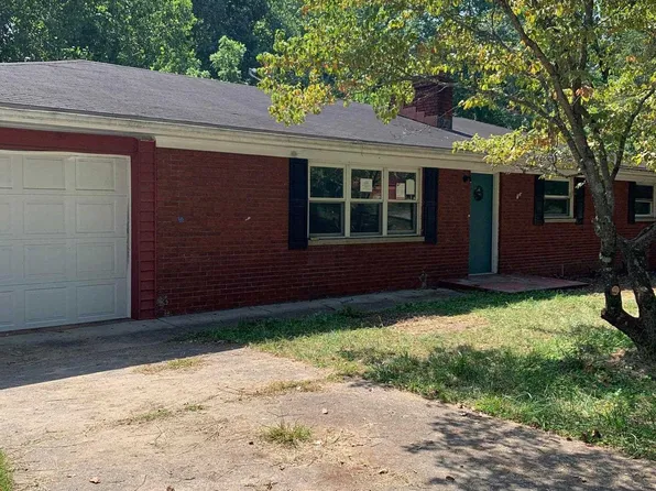 349 Westview Dr, Ashland, KY 41102