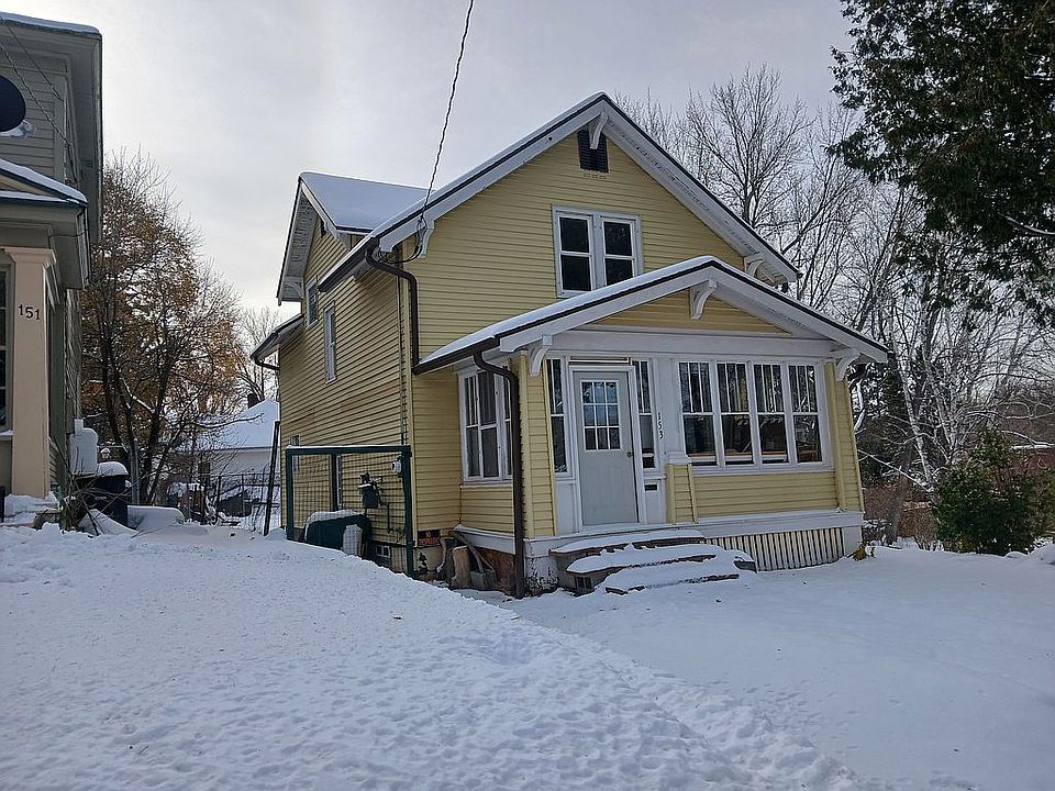 1st image of 153 W Gogebic St