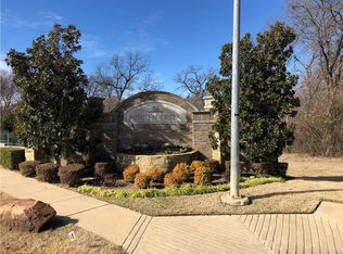 1704 Babbling Brook Dr, Grand Prairie, TX 75050