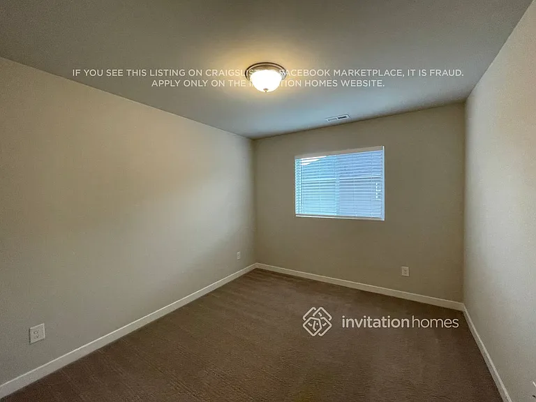 7724 208th Ave E — Photo 10