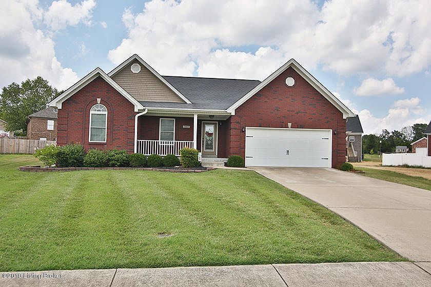 1st image of 863 Heritage Way